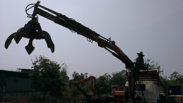 เฮี้ยบ 3 ตัน FERRARI 708 3ชัก พร้อมตัวคีบ 1.2 เมตร ใช้งานได้ทันที นครปฐม เจ้าของขายเองครับ