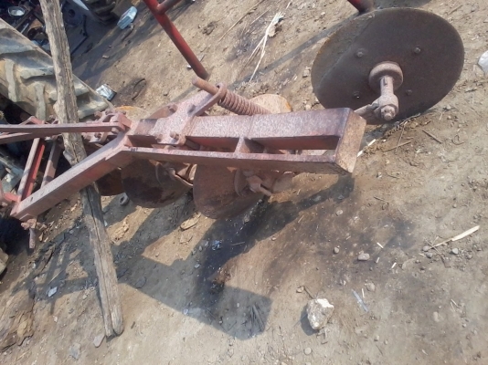 TUR8OMATIK FARMER 306 LSA สองเพลาไม่มีดหน้า ผานสาม ขาย245000