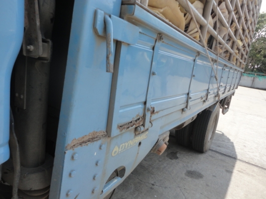 6 ล้อร้้ว ISUZU NPR 120 แรง เครื่อง 4HF1 ฝาขาว มือเดียวจากห้างแท้