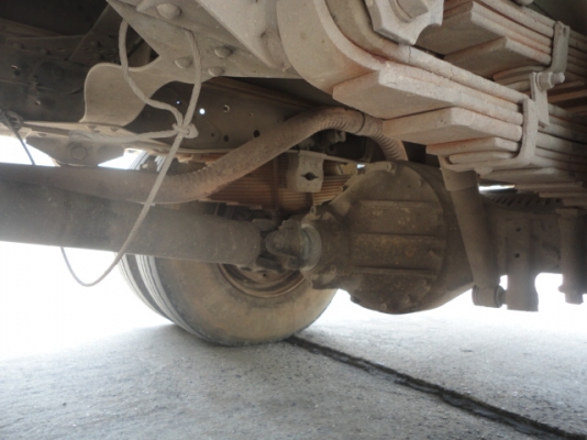 6 ล้อร้้ว ISUZU NPR 120 แรง เครื่อง 4HF1 ฝาขาว มือเดียวจากห้างแท้