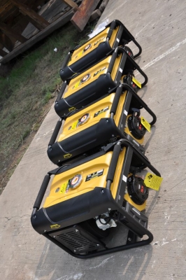 ขาย เครื่องปั่นไฟ Ashita 2500s ดิจิตอล (เปิดตู้ญี่ปุ่นติดมา) ประหยัด ทนทาน ใช้งานง่าย