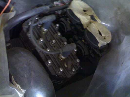 ขายเครื่องยนต์เรือเจ็สกี KAWASAKI 650 และ PJS 650 2 คาร์บูร์