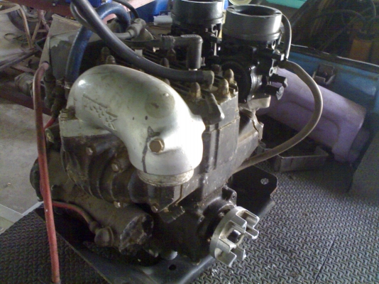 ขายเครื่องยนต์เรือเจ็สกี KAWASAKI 650 และ PJS 650 2 คาร์บูร์