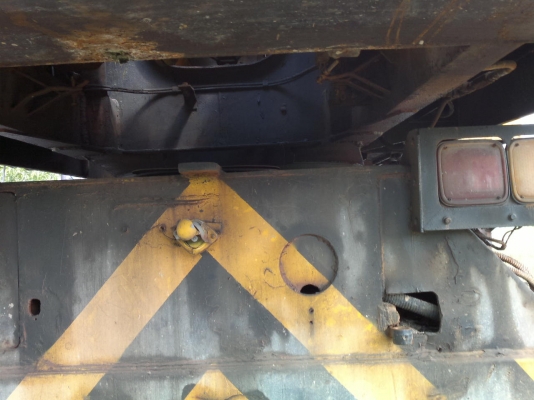 รถเครน 10 ล้อ  KATO  20 ตัน   สนใจติดต่อ 081 - 6079515