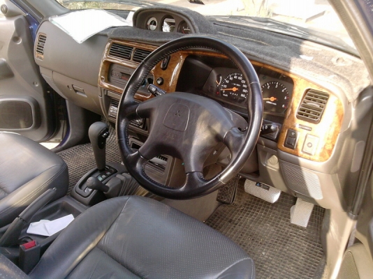 MITSU G WAGON 4x4 ABS AIRBAG