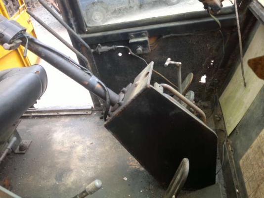 รถเครน 4 ล้อ DROTT 25 ตัน สนใจติดต่อ 081 - 6079515 รถเครน 4 ล้อ DROTT 25 ตัน สนใจติดต่อ 081 - 6079515