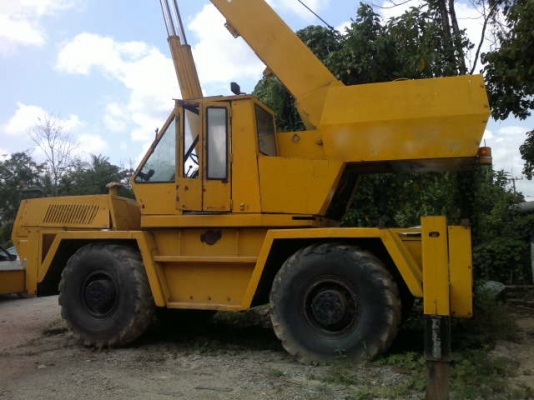 รถเครน 4 ล้อ DROTT 25 ตัน สนใจติดต่อ 081 - 6079515 รถเครน 4 ล้อ DROTT 25 ตัน สนใจติดต่อ 081 - 6079515