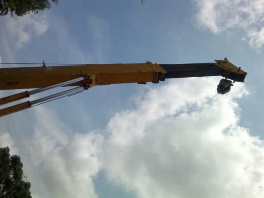 รถเครน 4 ล้อ DROTT 25 ตัน สนใจติดต่อ 081 - 6079515 รถเครน 4 ล้อ DROTT 25 ตัน สนใจติดต่อ 081 - 6079515