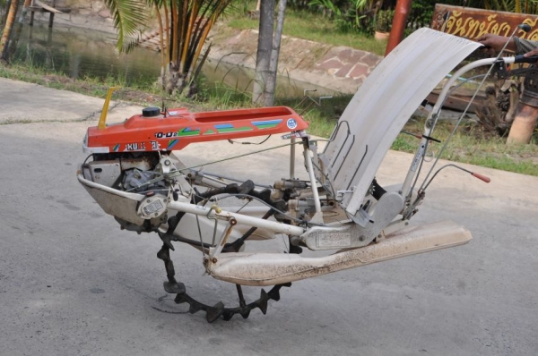 ขาย รถดำนาคูโบต้า 2แถว นำเข้าญี่ปุ่นยังไม่เคยใช้งานในไทย ราคาพิเศษ 15,500 บาทเท่านั้น