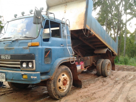 ***ขายแล้วครับขอบคุณ Truck2hand ขาย 6ล้อดั๊มใหญ่ ISUZU JCM เครื่อง6BD1 165แรง เครื่องดี ไม่หลวม คัสซีดีช่วงล่างแน่น เกียร์Rocky สโลว์พร้อม กระบะดั๊มเหล็กยาว4.50ม.ยาง900  มีคอกเหล็กเกษตรแถมให้ด้วย พร้อมใช้พร้อมลุยงาน ราคาต่อรองได้ครับ