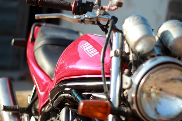 ขอขอบคุณทีมงาน truck2hand และพี่เสือครับ เป็นอย่างสูงครับขาย  YAMAHA-XJ400 Diversion เครื่องดีแรง รถยังสภาพใหม่ๆๆครับ สภาพดีพร้อมขี่