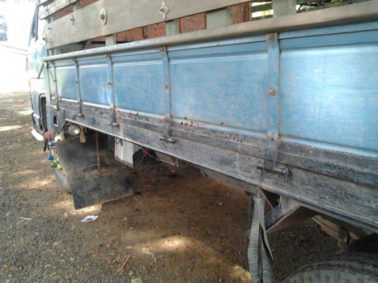 ขาย 6ล้อ ISUZU NPR 115 ห้างแท้ ปี34 JAANPR59LL กรองดำ เกียร์สั้น เครื่อง4BD1 115 แรง แห้ง ไม่หลวม ไม่เยิ้ม คัสซีสวย Fหลัง กระบะพื้นเหล็กคอกไม้ยาว4.30ม. ยาง8.25พร้อมใช้พร้อมลุย ราคาต่อรองได้ครับ