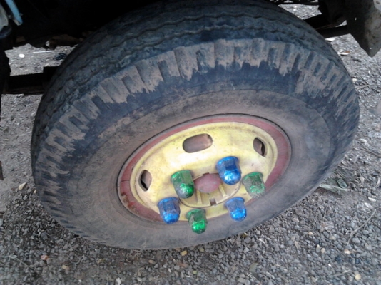 ขาย 6ล้อ ISUZU NPR 115 ห้างแท้ ปี34 JAANPR59LL กรองดำ เกียร์สั้น เครื่อง4BD1 115 แรง แห้ง ไม่หลวม ไม่เยิ้ม คัสซีสวย Fหลัง กระบะพื้นเหล็กคอกไม้ยาว4.30ม. ยาง8.25พร้อมใช้พร้อมลุย ราคาต่อรองได้ครับ