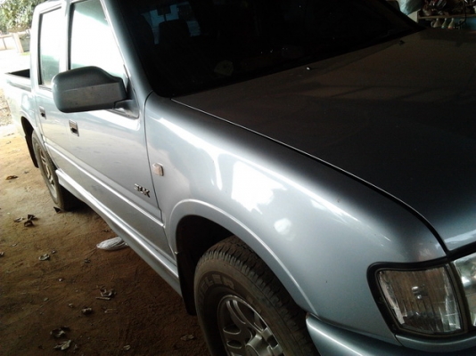 ***ขายแล้วครับขอบคุณ Truck2hand ขาย กระบะ 4ประตู ISUZU 3.0 SLX CAB4 ปี44/01 เครื่อง3.0เทอโบ แห้งๆ ไม่ไอ ไม่หลวม ไม่เยิ้ม หน้า-หลังเดิมๆ บางๆ ไม่เคยชน ไม่เคยเคลมสี  คัสซีสวยไม่ผุ ภายในสวยคอนโซลครบ พ.พาวเวอร์ แอร์ กระจกไฟฟ้า CD พื้นปูกระบะ ล้อแม็ก พร้อมใช้ง