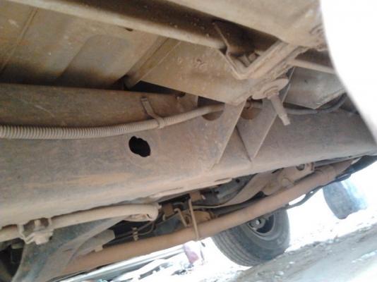 ***ขายแล้วครับขอบคุณ Truck2hand ขาย กระบะ 4ประตู ISUZU 3.0 SLX CAB4 ปี44/01 เครื่อง3.0เทอโบ แห้งๆ ไม่ไอ ไม่หลวม ไม่เยิ้ม หน้า-หลังเดิมๆ บางๆ ไม่เคยชน ไม่เคยเคลมสี  คัสซีสวยไม่ผุ ภายในสวยคอนโซลครบ พ.พาวเวอร์ แอร์ กระจกไฟฟ้า CD พื้นปูกระบะ ล้อแม็ก พร้อมใช้ง