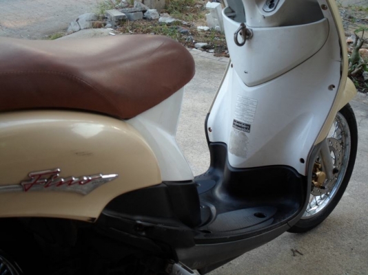 ขาย fino สภาพเทพ เครื่องเดิมทุกอย่าง ยางใหม่ ทะเบียนครบ ราคา 16,000 ต่อรองได้