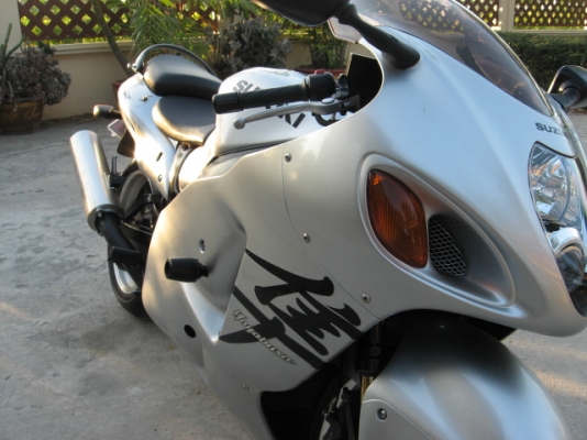 ขาย hayabusa 1300 ปี 99 limited พร้อมทะเบียน ขาย hayabusa 1300 ปี 99 limited พร้อมทะเบียน