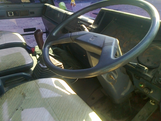 ISUZU FTR32HR 195 กระบะคาร์โก้ ติดเครน 3 ตัน หางไฮดรอลิก บรรทุกคูโบต้า