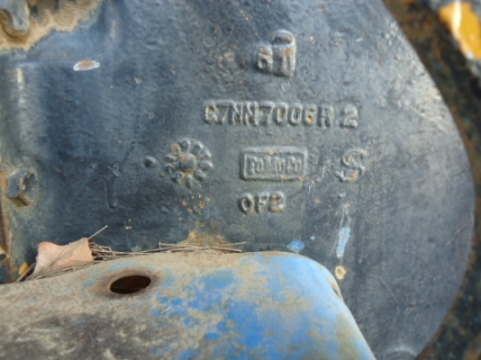 ขายรถไถFord -77เครื่องดี T1 รถสภาพ 80\% สวยพร้อมใช้งาน พร้อมใบมีดดันหน้า ผาน7 ขายรถไถนา F0RB -77 สนใจติดต่อ ชัยยา สตึก โทร 081-9972972 089-8451778