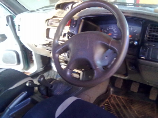 STRADA 4*4 2.8 ปี45 AIRBAG ABS เพาเวอร์ ไฟฟ้า