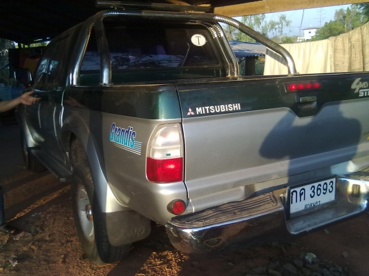 STRADA 4*4 2.8 ปี45 AIRBAG ABS เพาเวอร์ ไฟฟ้า