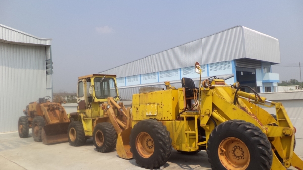 510-กรองคู่รถตักล้อยาง KOMATSU เก่าจากญี่ปุ่นครับ