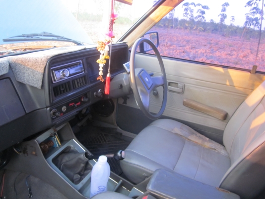 ISUZU KB 2200 ISUZU KB 2200