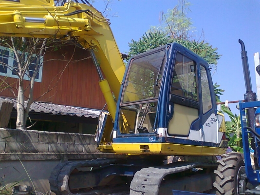 ขายด่วน!..รถแบคโฮ KOBELCO SK60 M3  รถสวย ทรงดี เก่าญี่ปุ่น รุ่นพิเศษ จัดไฟแน๊นซ์ได้ สบาย.