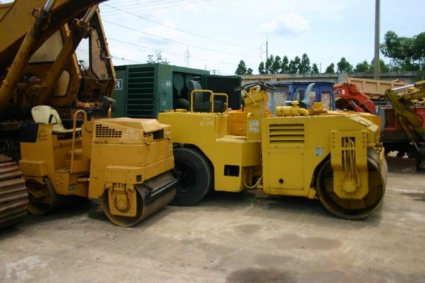 รถบดมือสอง Roller นำเข้าจากญี่ปุ่น