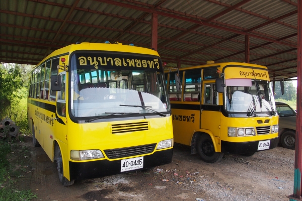 ขาย รถบัสรับนักเเรียน 26-28 ที่นั่ง