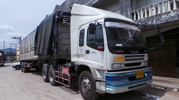 ISUZU DECA 270 ปี 49  หางสองเพลาไม่ดั้มยี่ห้อ ST พร้อมขายค่ะ