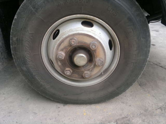 ขายรถ 6 ล้อ กระบะคาร์โก้ 5.20 เมตรติดตั้งเครน UNIC ขนาด 3.7 ตัน 3 ชัก 4 ปลอก ISUZU 175 โบอินย์เตอรื สวยมากๆ พร้อมใช้