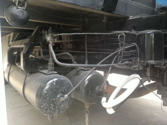 ขายรถ 6 ล้อ กระบะคาร์โก้ 5.20 เมตรติดตั้งเครน UNIC ขนาด 3.7 ตัน 3 ชัก 4 ปลอก ISUZU 175 โบอินย์เตอรื สวยมากๆ พร้อมใช้