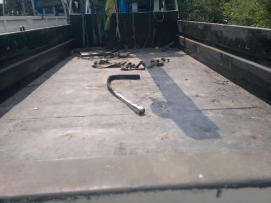 ขายรถ 6 ล้อ กระบะคาร์โก้ 5.20 เมตรติดตั้งเครน UNIC ขนาด 3.7 ตัน 3 ชัก 4 ปลอก ISUZU 175 โบอินย์เตอรื สวยมากๆ พร้อมใช้