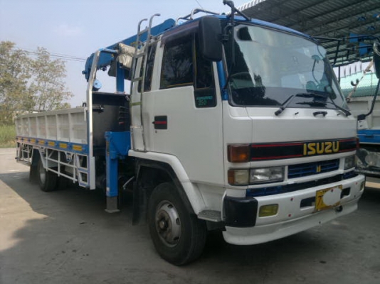 ขายรถ 6 ล้อ กระบะคาร์โก้ 5.20 เมตรติดตั้งเครน UNIC ขนาด 3.7 ตัน 3 ชัก 4 ปลอก ISUZU 175 โบอินย์เตอรื สวยมากๆ พร้อมใช้
