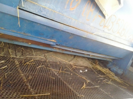 ขายรถนวดข้าวเกษตรพัฒนา6ฟุตราคาถูกสุดๆ เครื่อง100แรงราคา 79000 บาท