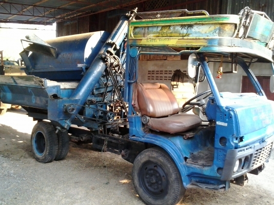 ขายรถนวดข้าวเกษตรพัฒนา6ฟุตราคาถูกสุดๆ เครื่อง100แรงราคา 79000 บาท