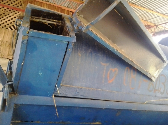 ขายรถนวดข้าวเกษตรพัฒนา6ฟุตราคาถูกสุดๆ เครื่อง100แรงราคา 79000 บาท