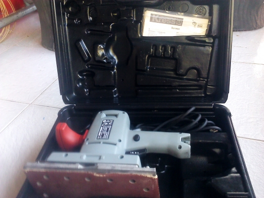 เครื่องขัดกระดาษทรายเกรดสูง ของสวิตเซอร์แลนด์  ยี่ห้อ Kress