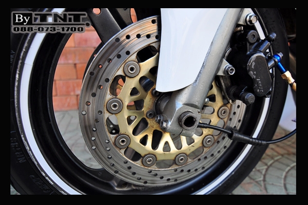 <TNT>ขาย Honda SF CB 400(NC-31) 400 cc./ปี93/สีขาว/Inv.+สพม. /แต่ง..สวยๆ>>>