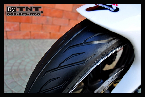 <TNT>ขาย Honda SF CB 400(NC-31) 400 cc./ปี93/สีขาว/Inv.+สพม. /แต่ง..สวยๆ>>>