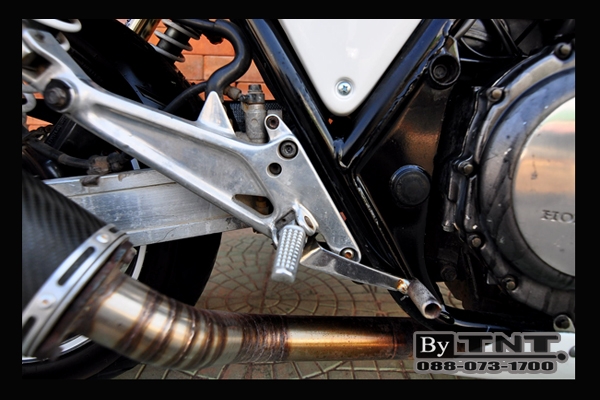 <TNT>ขาย Honda SF CB 400(NC-31) 400 cc./ปี93/สีขาว/Inv.+สพม. /แต่ง..สวยๆ>>>