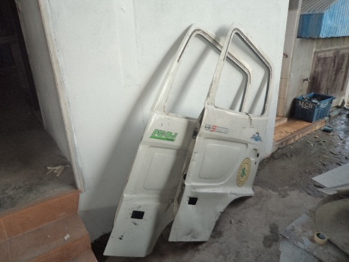 ขายประตูข้างซ้าย ฮีโน่ เมก้า