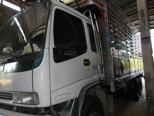 ขายรถ10ล้อเดก้าราคาถูก