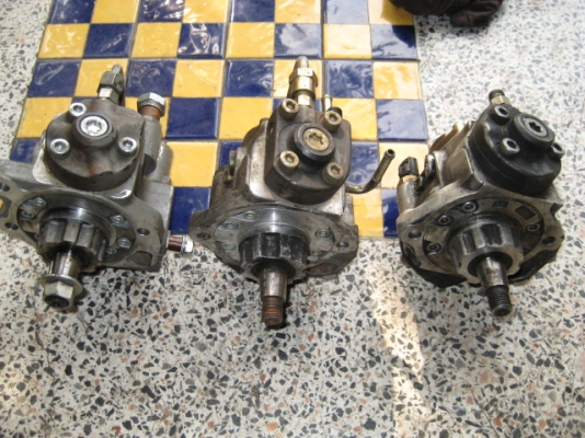 ขาปั้ม toyota คอมมอนเรล 2ลูก