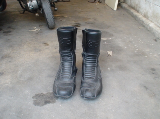 รองเท้าขี่มอเตอร์ไซด์ มือสอง