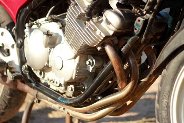 ขาย  YAMAHA-XJ400 Diversion  เครื่องดีแรง รถยังสภาพใหม่ๆๆครับ สภาพดีพร้อมขี่