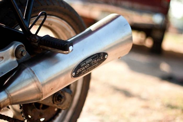 ขาย  YAMAHA-XJ400 Diversion  เครื่องดีแรง รถยังสภาพใหม่ๆๆครับ สภาพดีพร้อมขี่