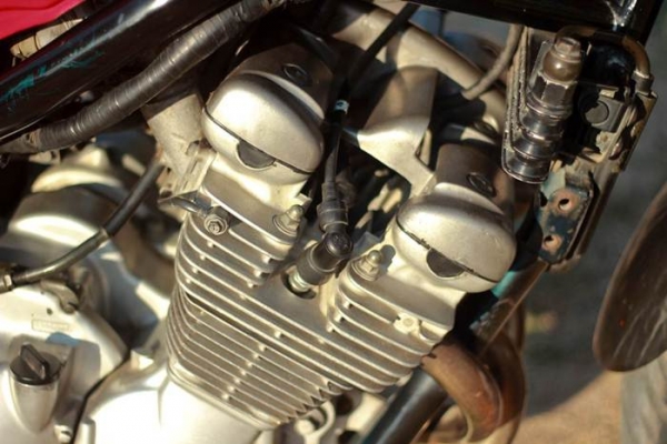 ขาย  YAMAHA-XJ400 Diversion  เครื่องดีแรง รถยังสภาพใหม่ๆๆครับ สภาพดีพร้อมขี่