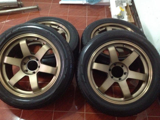 Te37sl 20" 8.5 พร้อมยาง yokohama parada 265/50/20 ใส่ได้2เดือน  ดอกยังแน่นๆ